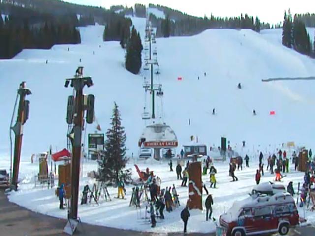 Colorado ski resorts seek to preserve worker visa program