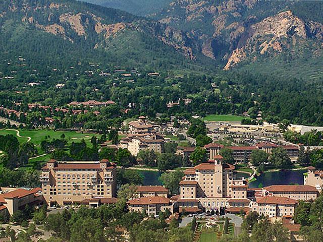 Colorado Springs named 2nd best place to live in US; Denver ranked 3rd