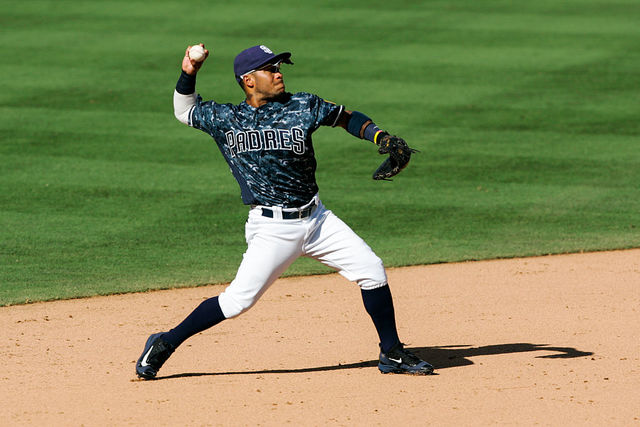 Rockies, Alexi Amarista agree to 1-year deal