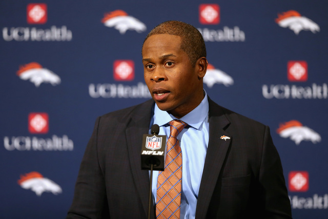 Broncos coach Vance Joseph 'totally gets criticism' of him