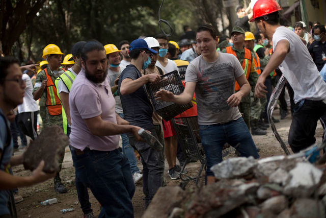 Photos: Recovery effort continues after deadly Mexico earthquake