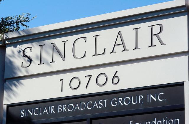Trump defends Sinclair Broadcast after Deadspin video