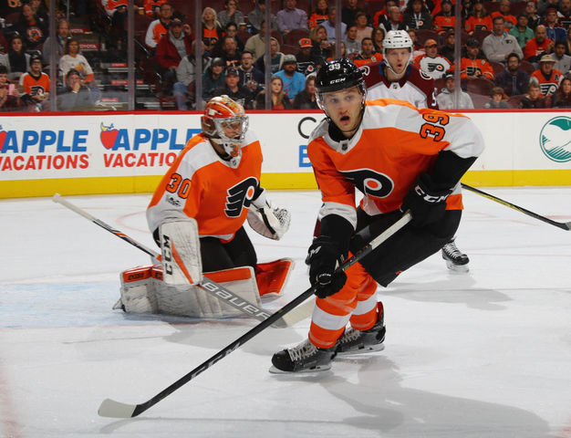 Avalanche sign defenseman Mark Alt to a 2-year deal