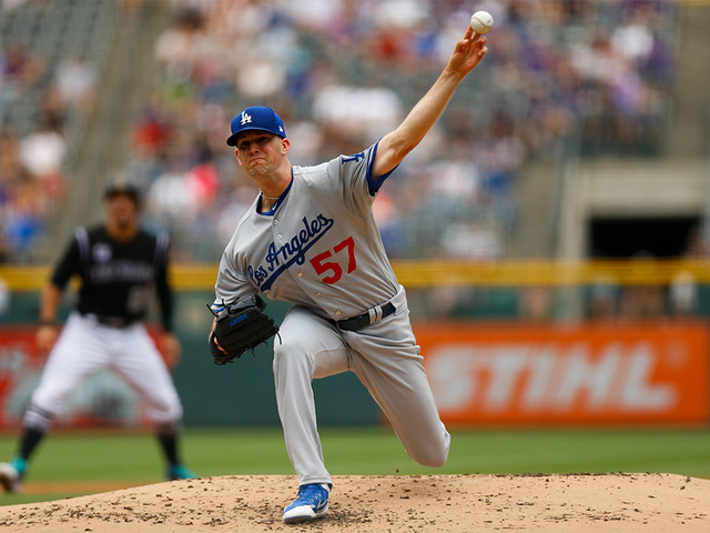 Pederson homers twice, Dodgers use big 7th to rout Rox 12-4
