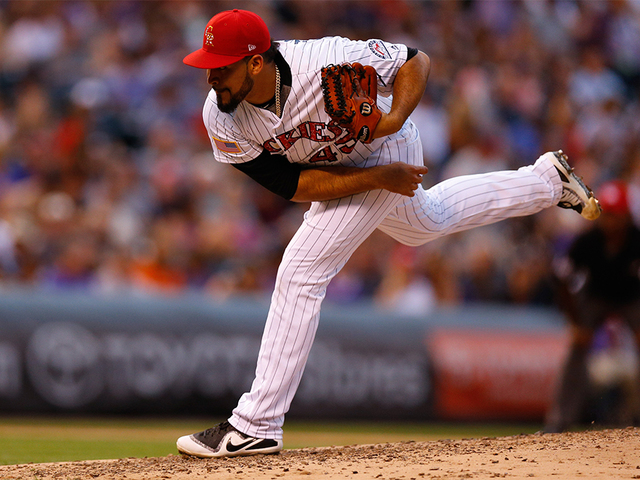 Senzatela throws 7 shutout innings, Rockies beat Giants 8-1