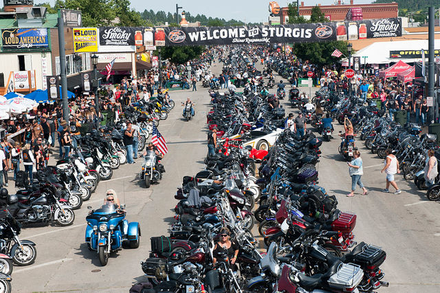 Aurora man 1 of 2 victims of fatal crashes at Sturgis Rally