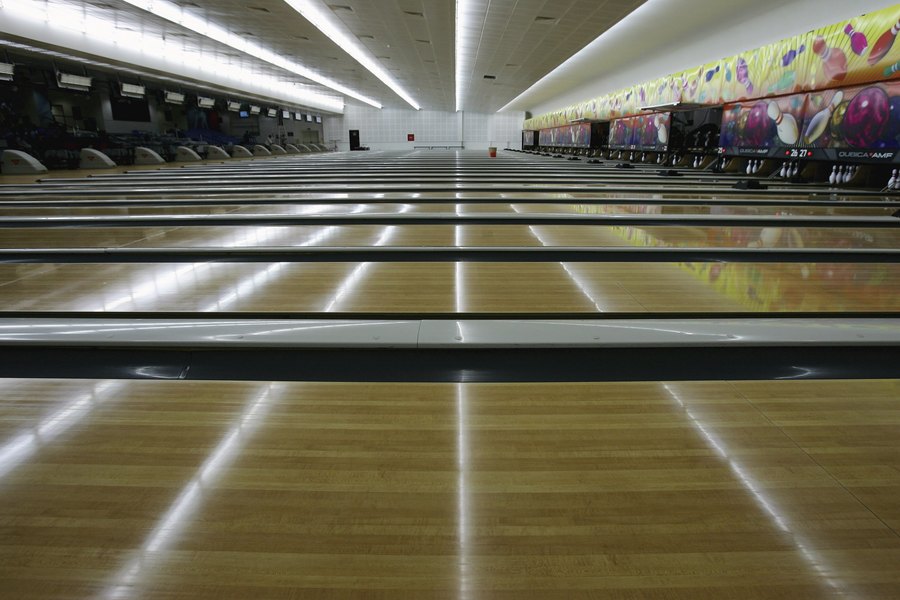 Colorado bowling alley owner dies, got stuck in pinsetter Denver7