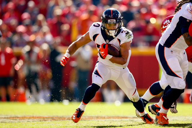 Broncos show fight, but lose brawl at Kansas City