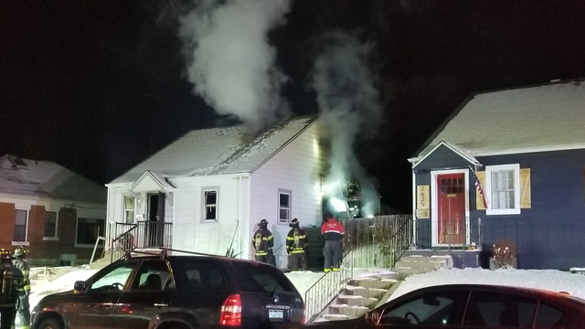 Fire in vacant Denver home under investigation