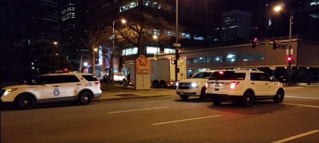 Burglary suspect taken into custody after barricading himself in Denver high-rise