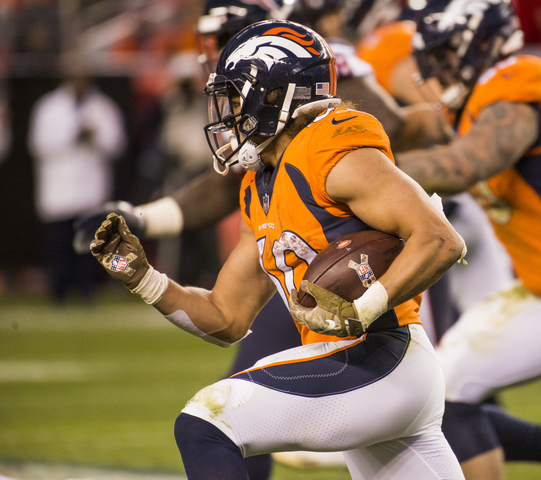 Broncos' Phillip Lindsay wins AFC Offensive Player of the Week honors